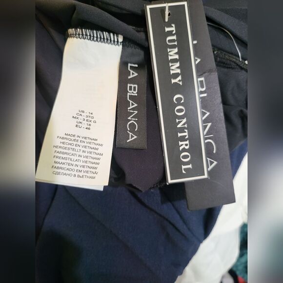 La Blanca Island Goddess Multi-Strap Cross-Back One Piece NWT size 14 Black - Picture 5 of 5